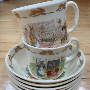 Royal Doulton Bunbykins (lot of eight pieces)